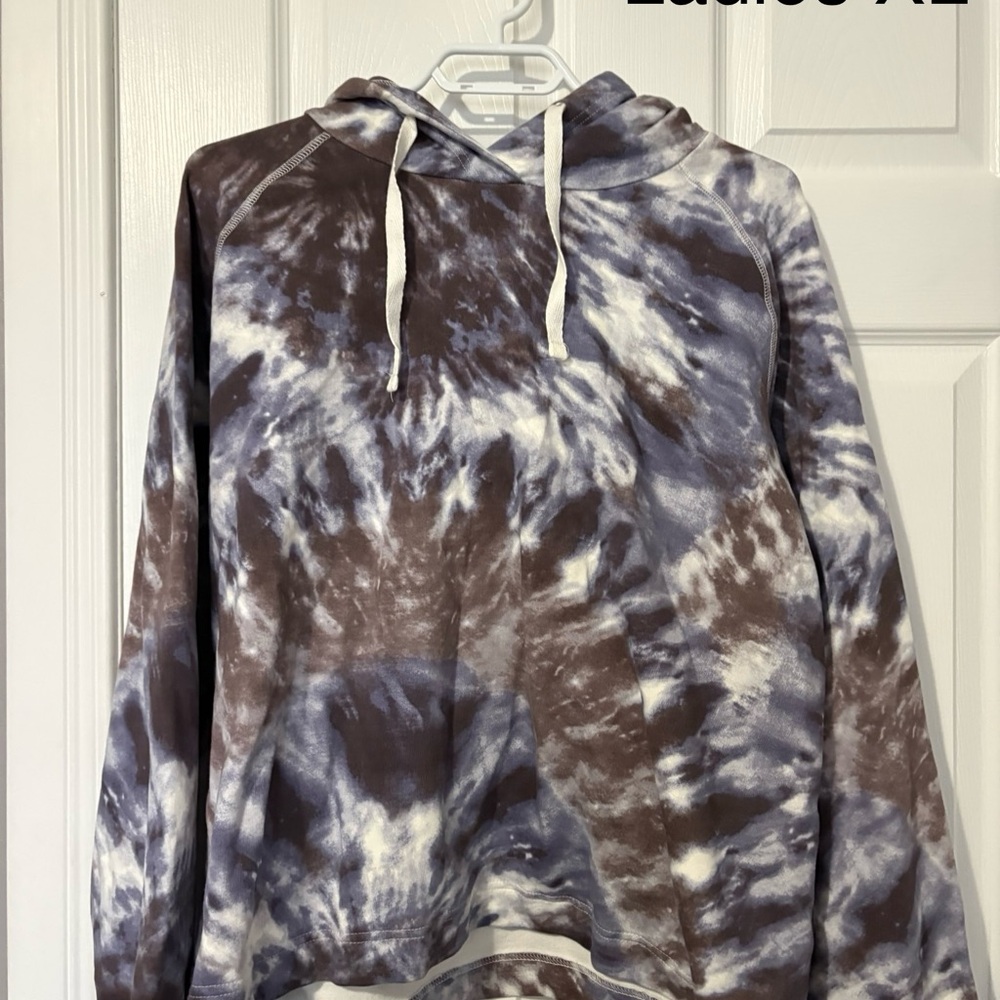 Tie-Dye Hoodie